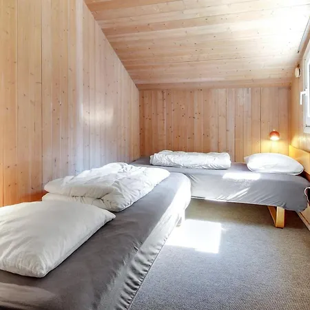 Luciane - 2-5km From The Sea By Interhome *